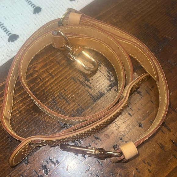 Louis Vuitton Straps - Picture 1 of 3